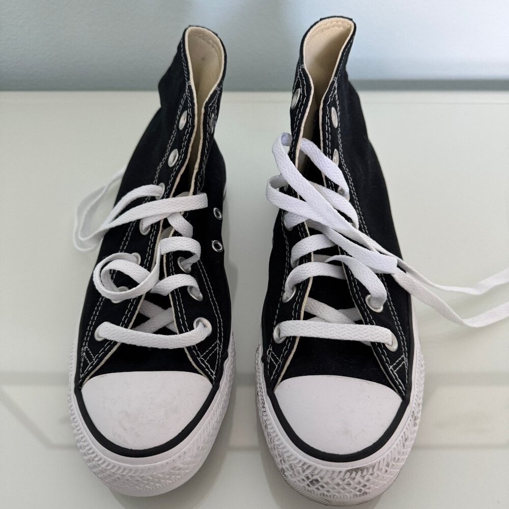 Converse High Top Black Size 7.5